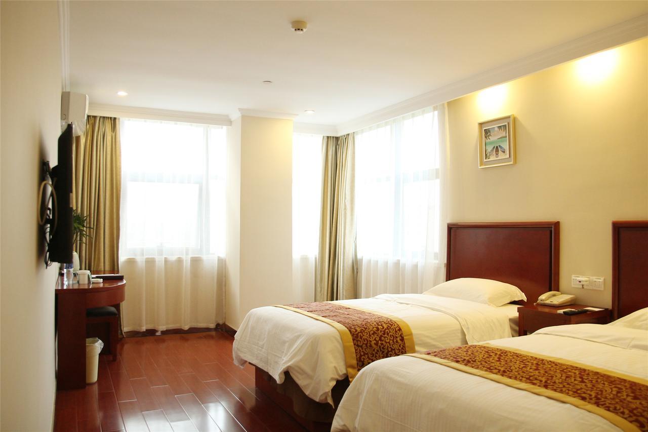 Greentree Alliance Sanya Jiyang District Yalongwan Road Hotel Esterno foto