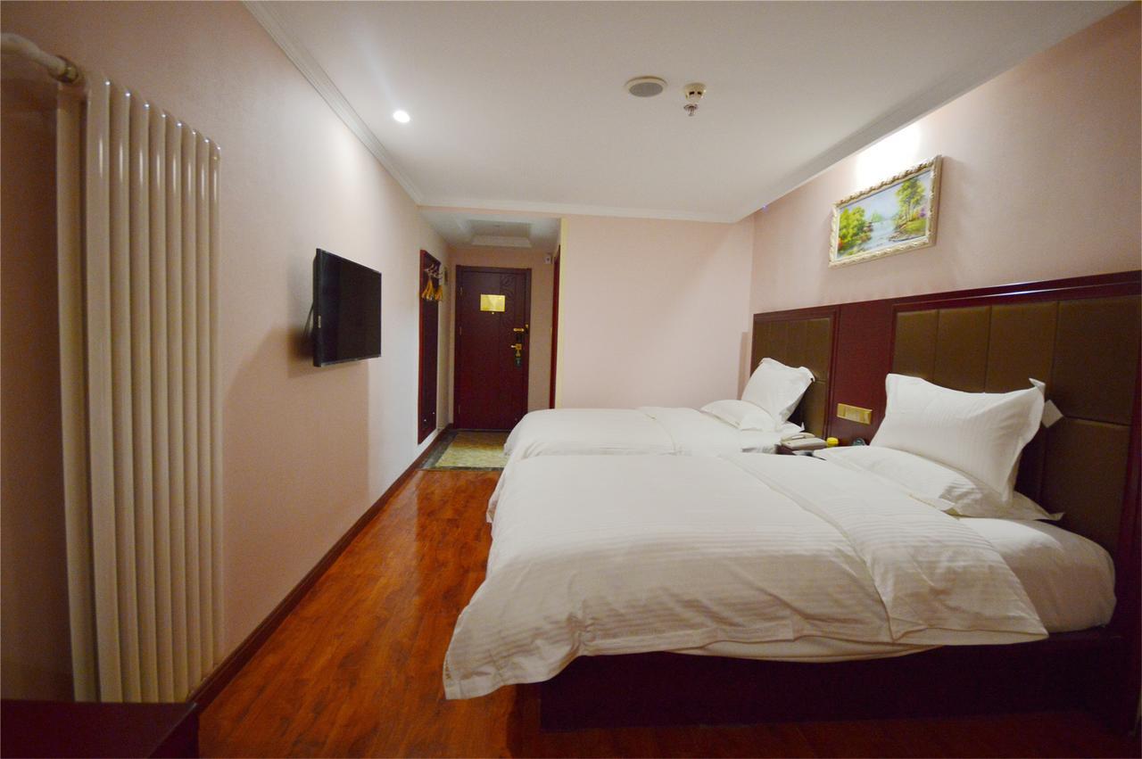 Greentree Alliance Sanya Jiyang District Yalongwan Road Hotel Esterno foto