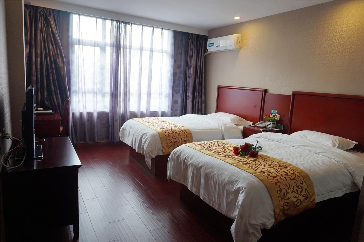 Greentree Alliance Sanya Jiyang District Yalongwan Road Hotel Esterno foto